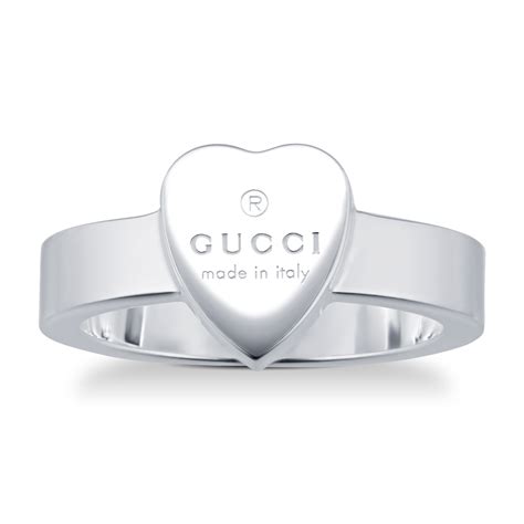 gucci ring heart ring